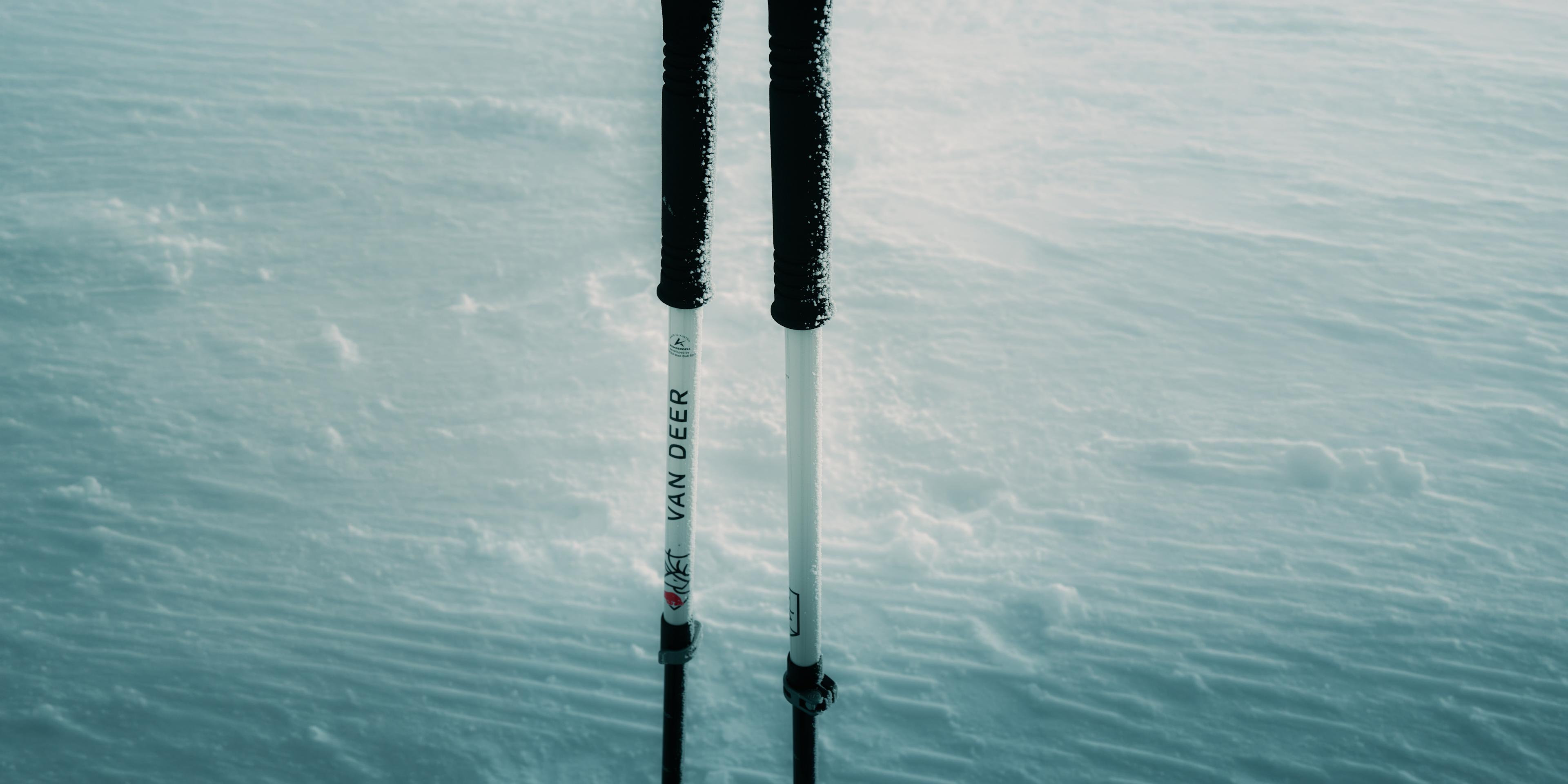SL WORLD CUP Ski | VAN DEER-Red Bull Sports – VAN DEER-Red Bull